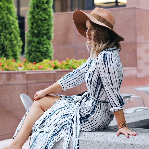 Meet your Posher, Laura - Picture 4 of 4